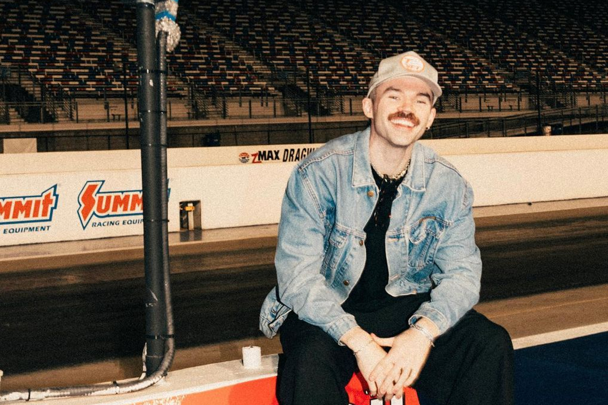 Ο Dom Dolla Κυκλοφορεί το Εθιστικό House Anthem ‘Saving Up’ Dom Dolla