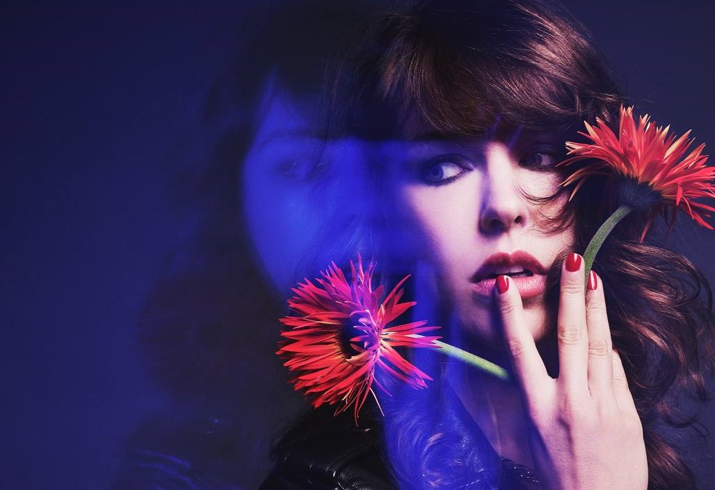 Stefanie Joosten και Giorgio Moroder: Συναρπαστική Συνεργασία στο ‘Tryouts For The Human Race’ Tryouts For The Human Race feat Giorgio Moroder Single Cover