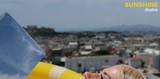 Katerine Duska Κυκλοφορεί το Καλοκαιρινό Ύμνο ‘Sunshine’ από το Νέο της Άλμπουμ Katerine Duska Κυκλοφορεί το Καλοκαιρινό Ύμνο 'Sunshine' από το Νέο της Άλμπουμ