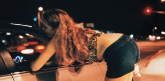 Η Επιστροφή της ‘Λόλας’: Τα Ημισκούμπρια Κυκλοφορούν Συλλεκτικό Βινύλιο Η Επιστροφή της 'Λόλας': Τα Ημισκούμπρια Κυκλοφορούν Συλλεκτικό Βινύλιο